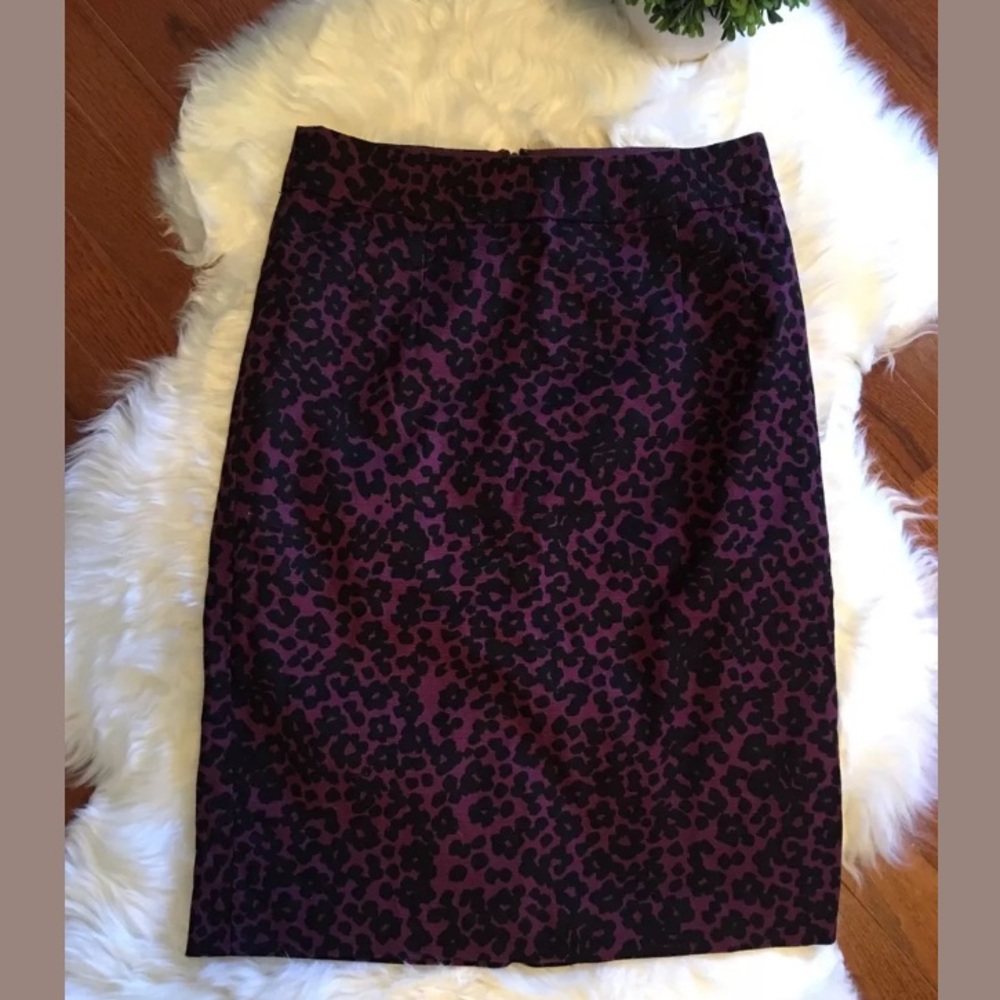 Banana Republic Pencil Skirt Purple Print Cheetah